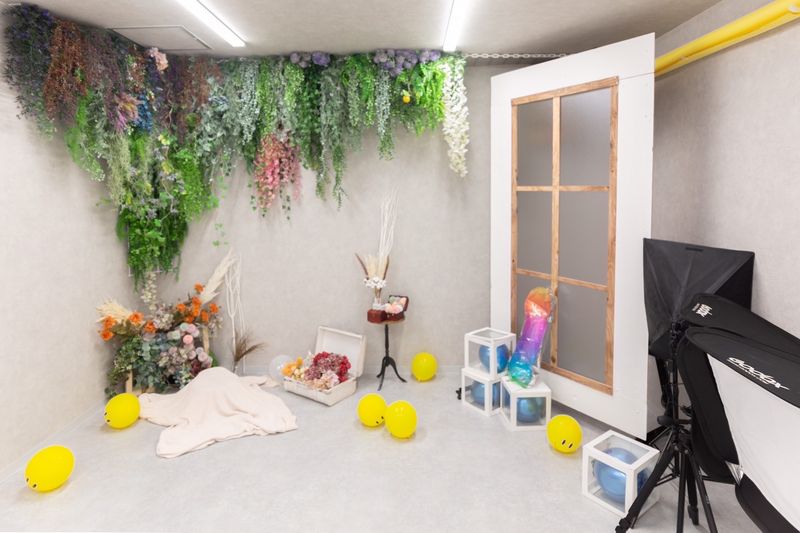 白ホリゾントのあるスタジオ　Studio MIRAIE - Studio MIRAIE