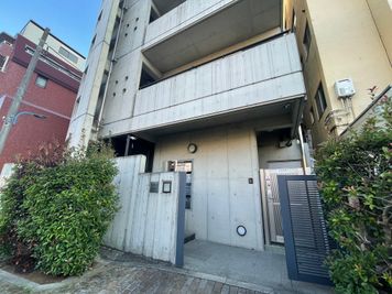 ・建物外観 - STUDIOFLAG高田馬場2号店の外観の写真
