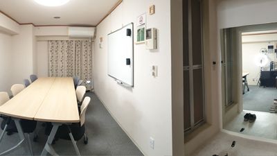 新宿駅徒歩1分の貸し会議室 《CafeSpace新宿》新宿駅徒歩90秒の室内の写真
