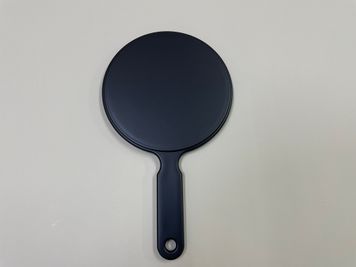 手鏡 - レンタルサロンShin エステ・整体ができるレンタルスペースの設備の写真