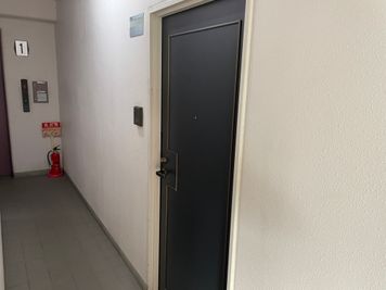 レンタルサロンShin エステ・整体ができるレンタルスペースの入口の写真
