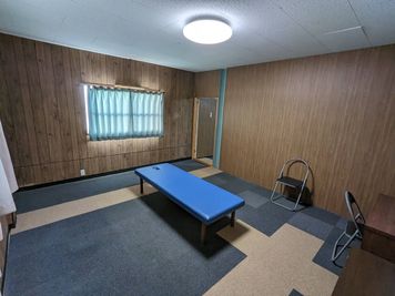 所沢道場レンタルスペース マッサージスペースの室内の写真