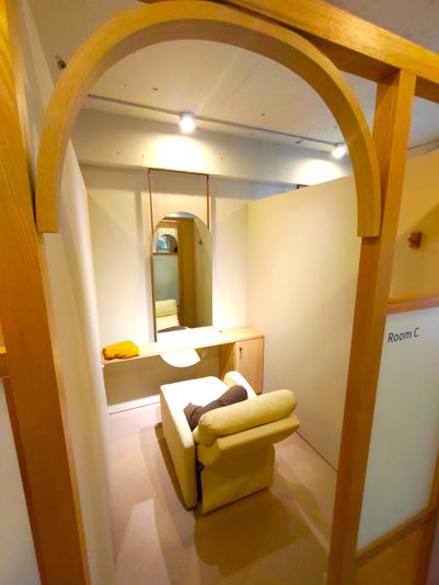 アイリスト・パーソナルスタイリスト・ネイリスト向け個室ブース - times salon名駅　タイムズサロン名駅