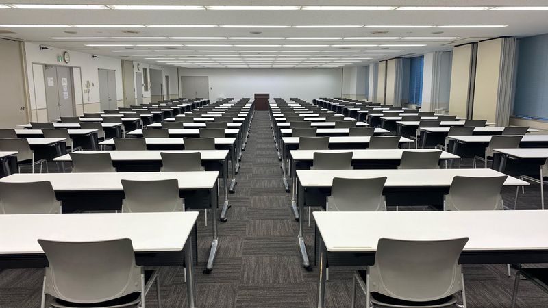 航空会館ビジネスフォーラム【大ホール(701＋702＋703)】 - 航空会館ビジネスフォーラム