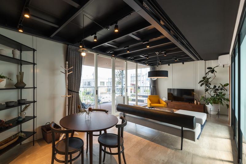 Living2 - U-SPACE　千葉店