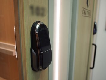 CHATBOX京都烏丸御池 【CHATBOX京都烏丸御池】103(一人用ワークブース)の設備の写真