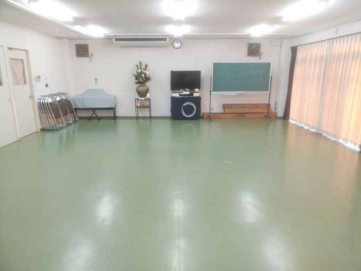 １階の集会室 - 島本町第二コミュニティセンター 集会室（１階）の室内の写真