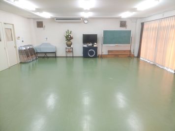 体操教室、集会、イベントに利用可能です - 島本町第二コミュニティセンター