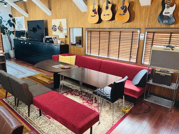 コワーキングスペース - チエノワークス〜秘密基地みたいなレンタルスペース