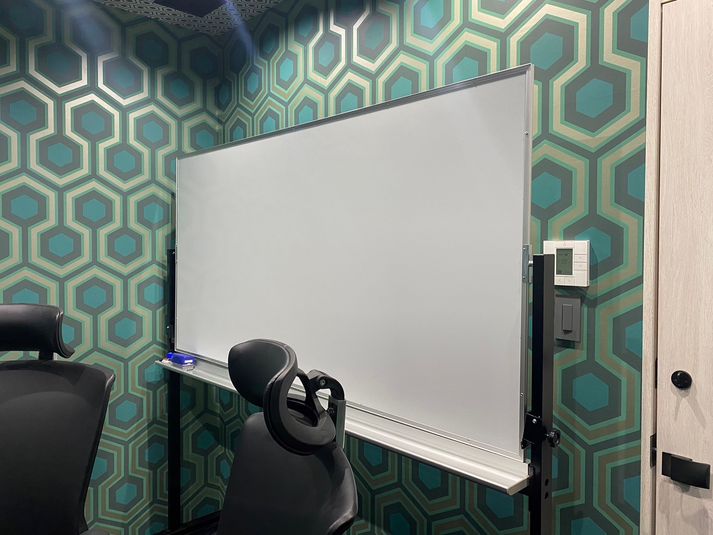 レンタル"会議室"Beehiveヘキサゴン - レンタルオフィスビーハイヴ