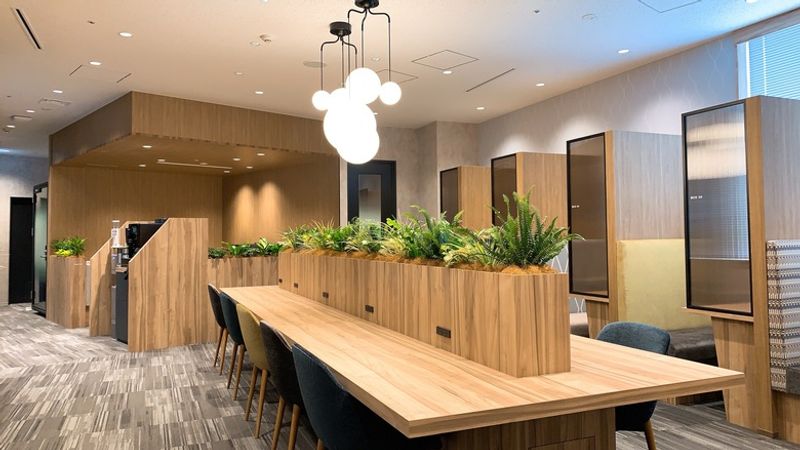 ROOM W 01 - H¹T流山おおたかの森（サテライト型シェアオフィス）