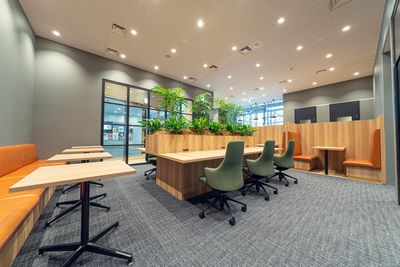 H¹T大宮（サテライト型シェアオフィス） 会議室 05(10名)の室内の写真