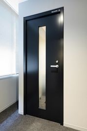 H¹T戸越銀座（サテライト型シェアオフィス） ROOM W 06の室内の写真