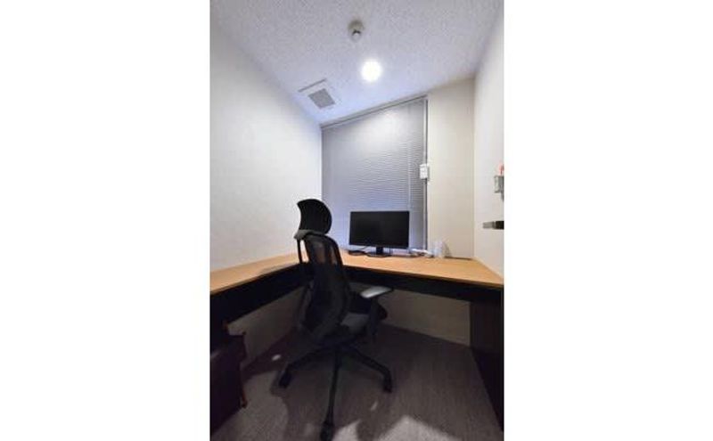 ROOM X 02 - H¹Tたまプラーザ（サテライト型シェアオフィス）