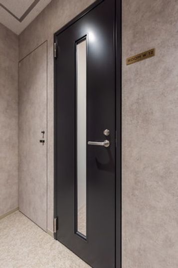 ROOM W 12 - H¹T×Solaie + Work朝霞台（サテライト型シェアオフィス）