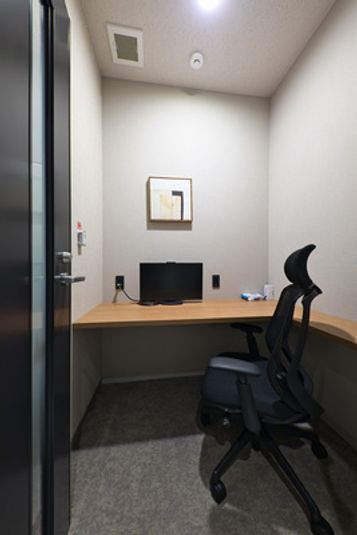 ROOM X 02 - H¹T新小岩（サテライト型シェアオフィス）