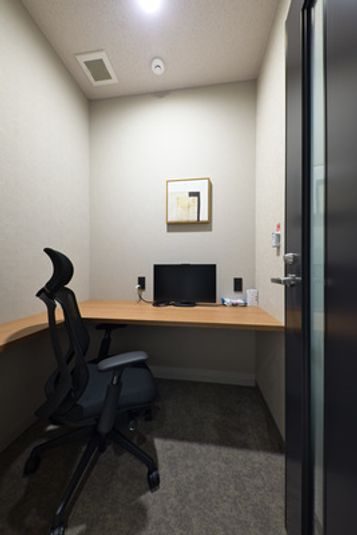 ROOM X 05 - H¹T新小岩（サテライト型シェアオフィス）