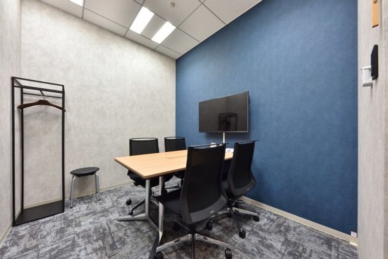 H¹T武蔵小杉新南口（個室・会議室予約用）（サテライト型シェアオフィス） 会議室 02（4名）の室内の写真
