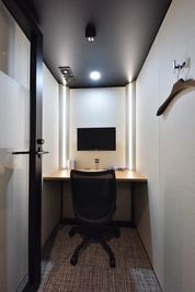 H¹T志木（サテライト型シェアオフィス） ROOM L 13の室内の写真