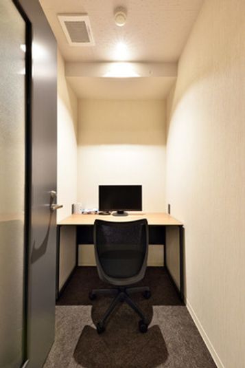 ROOM W 02 - H¹T日暮里（サテライト型シェアオフィス）