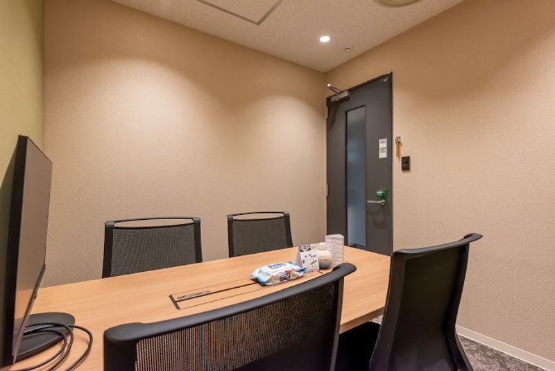 会議室(4名) - H¹T武蔵境（サテライト型シェアオフィス）