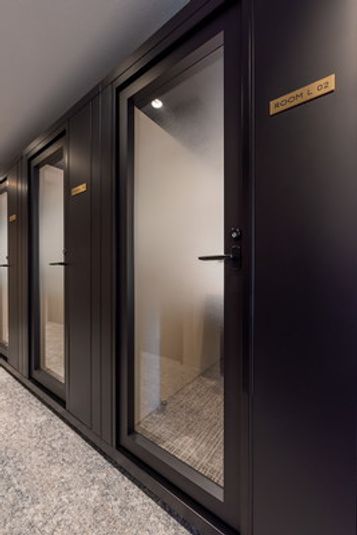 ROOM L 02 - H¹T所沢（サテライト型シェアオフィス）