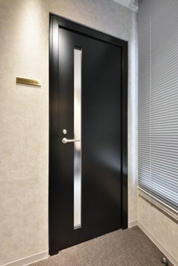 ROOM W 08 - H¹T王子（サテライト型シェアオフィス）