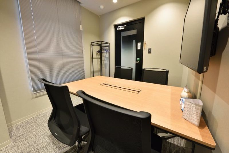 会議室(4名) - H¹T王子(サテライト型シェアオフィス)