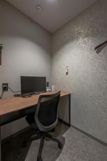 ROOM W 10 - H¹T方南町（サテライト型シェアオフィス）