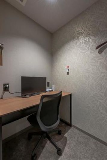 ROOM W 11 - H¹T方南町（サテライト型シェアオフィス）