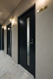 H¹T稲毛海岸（サテライト型シェアオフィス） ROOM W 05の室内の写真