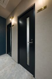 H¹T稲毛海岸（サテライト型シェアオフィス） ROOM W 06の室内の写真