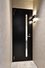 H¹T三鷹（サテライト型シェアオフィス） ROOM X 05の室内の写真