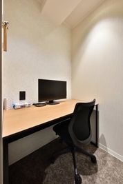 H¹T千歳船橋（サテライト型シェアオフィス） ROOM W 04の室内の写真