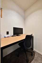 H¹T千歳船橋（サテライト型シェアオフィス） ROOM W 06の室内の写真