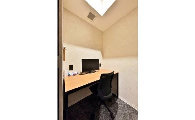 H¹T茅ケ崎（サテライト型シェアオフィス） ROOM W 10の室内の写真
