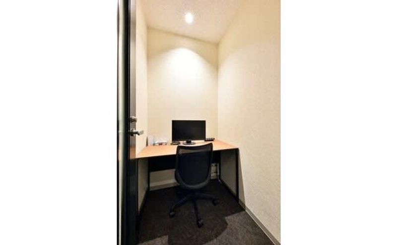 H¹T平塚（サテライト型シェアオフィス） ROOM W 12の室内の写真