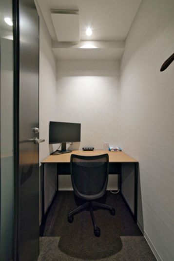 ROOM W 04 - H¹T九段下（サテライト型シェアオフィス）