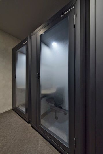 ROOM R 04 - H¹T武蔵小金井（サテライト型シェアオフィス）