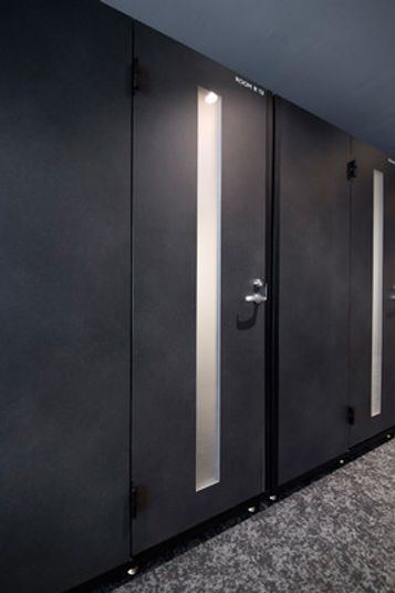 ROOM R 13 - H¹T溝の口（サテライト型シェアオフィス）