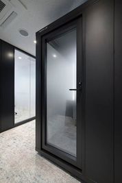 H¹T仙川（サテライト型シェアオフィス） ROOM L 07の室内の写真