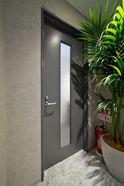 H¹T仙川（サテライト型シェアオフィス） ROOM W 05の室内の写真