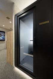 H¹T新浦安（サテライト型シェアオフィス） ROOM L 18の室内の写真