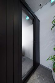 H¹T南越谷（サテライト型シェアオフィス） ROOM L 01の室内の写真