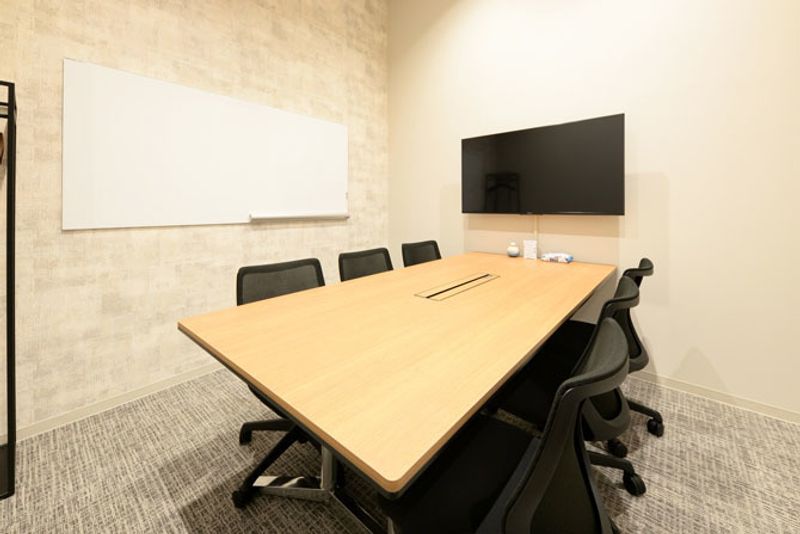 会議室 05(6名) - H¹T横浜ビジネスパーク（サテライト型シェアオフィス）