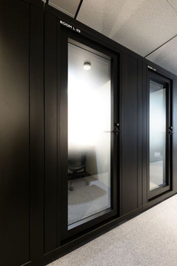 ROOM L 03 - H¹T横浜西口 THE GARDEN（サテライト型シェアオフィス）