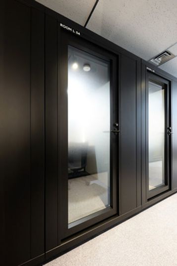 ROOM L 04 - H¹T横浜西口 THE GARDEN（サテライト型シェアオフィス）