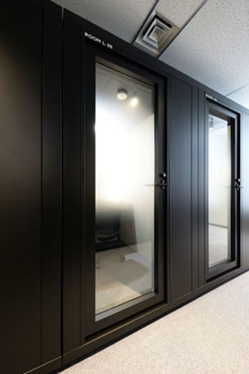 ROOM L 05 - H¹T横浜西口 THE GARDEN（サテライト型シェアオフィス）