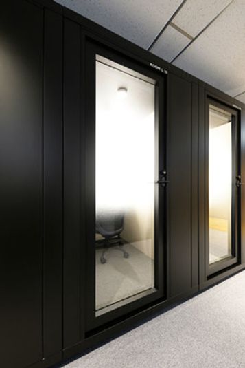 ROOM L 10 - H¹T横浜西口 THE GARDEN(サテライト型シェアオフィス)