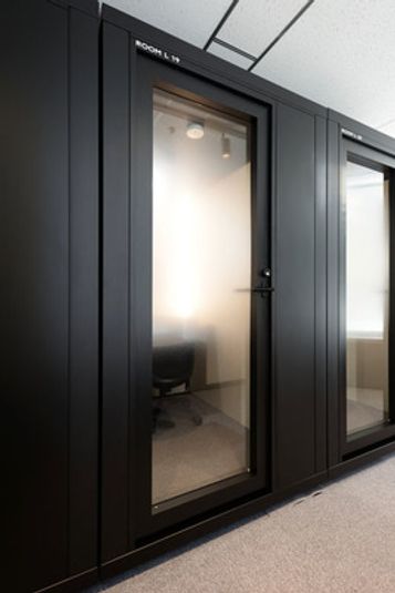 ROOM L 19 - H¹T横浜西口 THE GARDEN（サテライト型シェアオフィス）